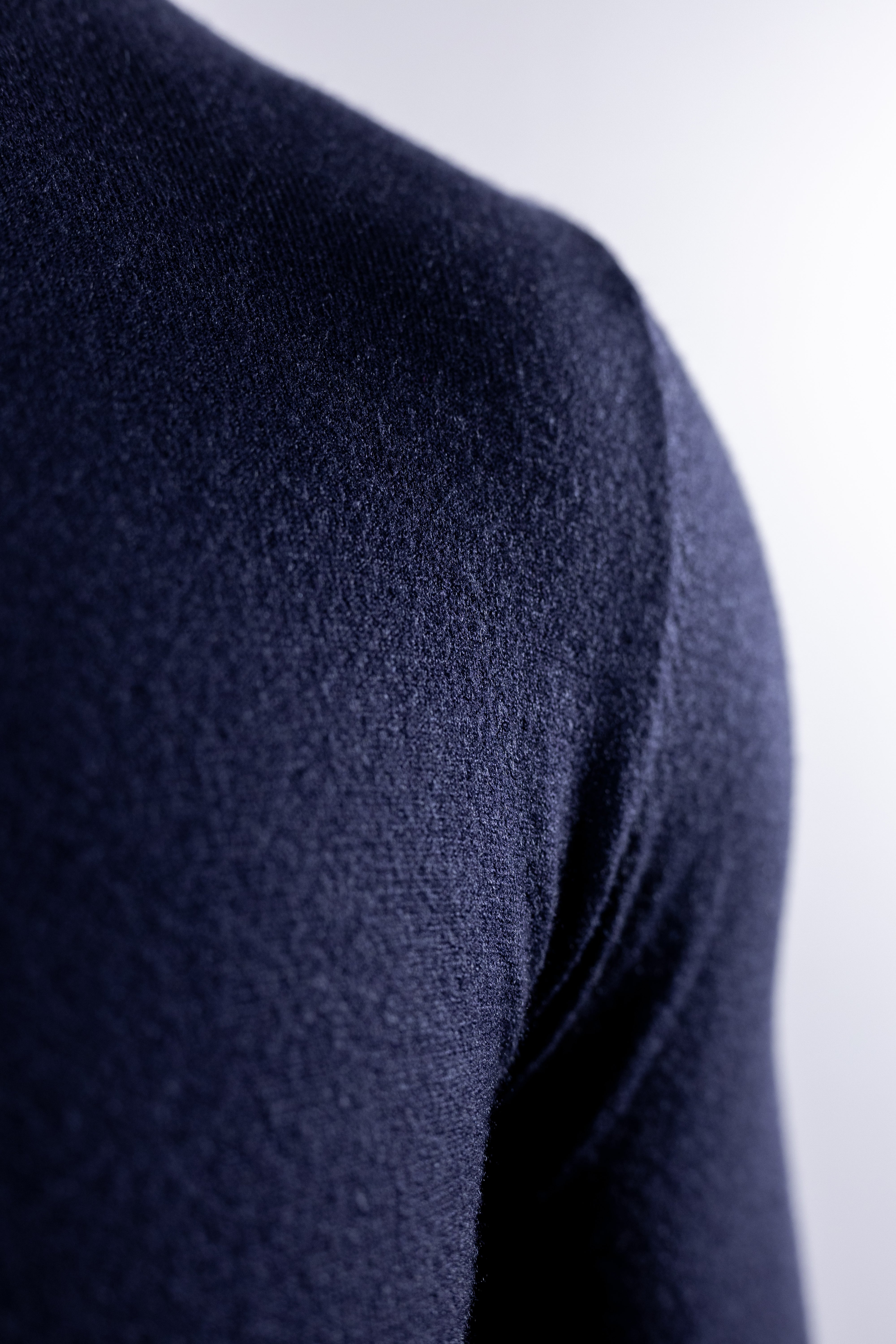 Sueter Tricot masculino gola redonda Marinho com toque cashmere