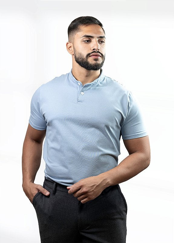 Camiseta Henley azul bebe (gola padre)  - Algodão Egípcio