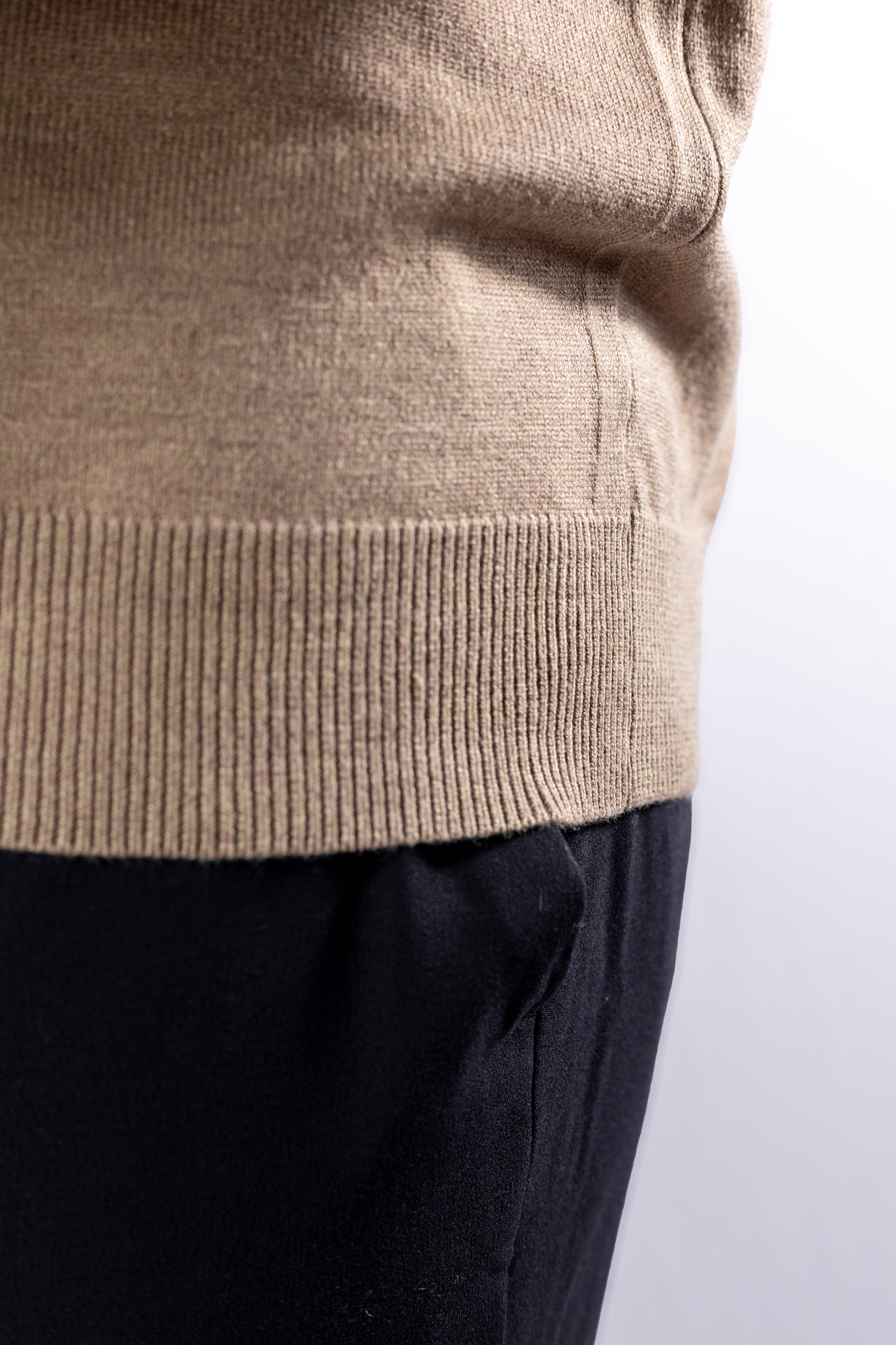 Sueter Tricot masculino gola polo italiana Bege