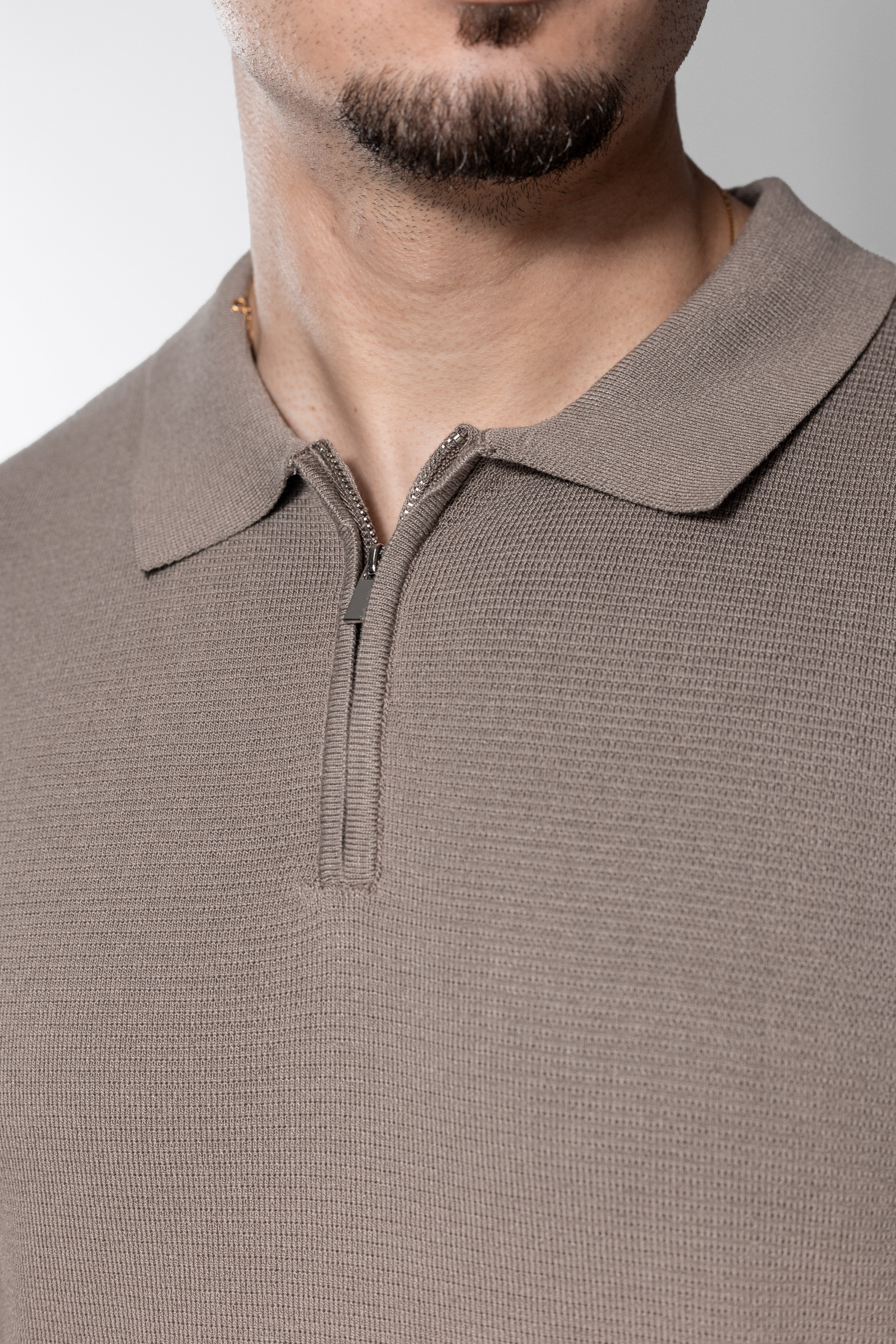 Polo Masculina de Tricot com Zíper Bege