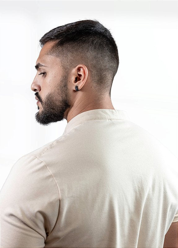 Camiseta Henley bege (gola padre)  - Algodão Egípcio