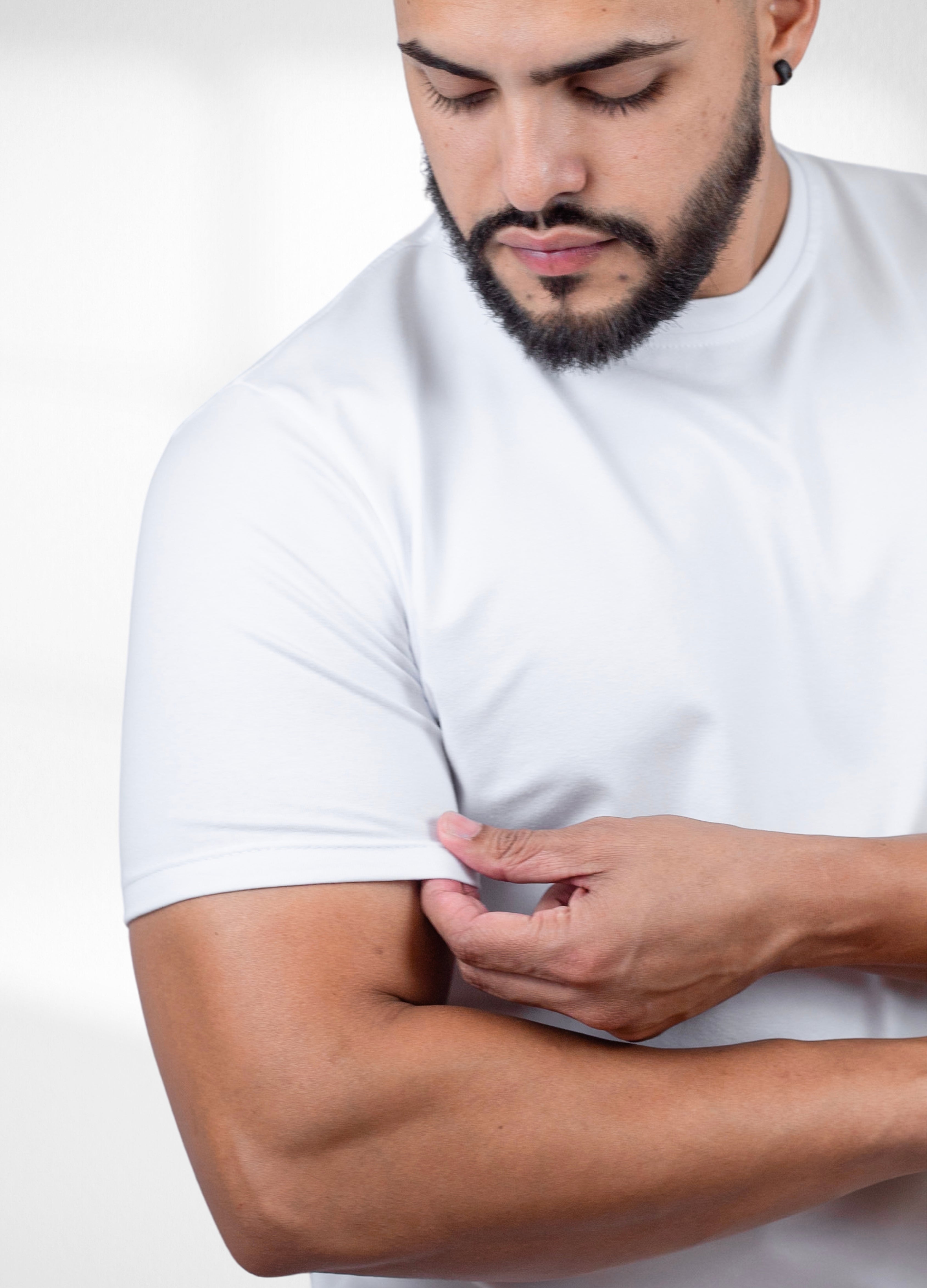 kit 5 Camisetas básicas brancas - Algodão Egipcio