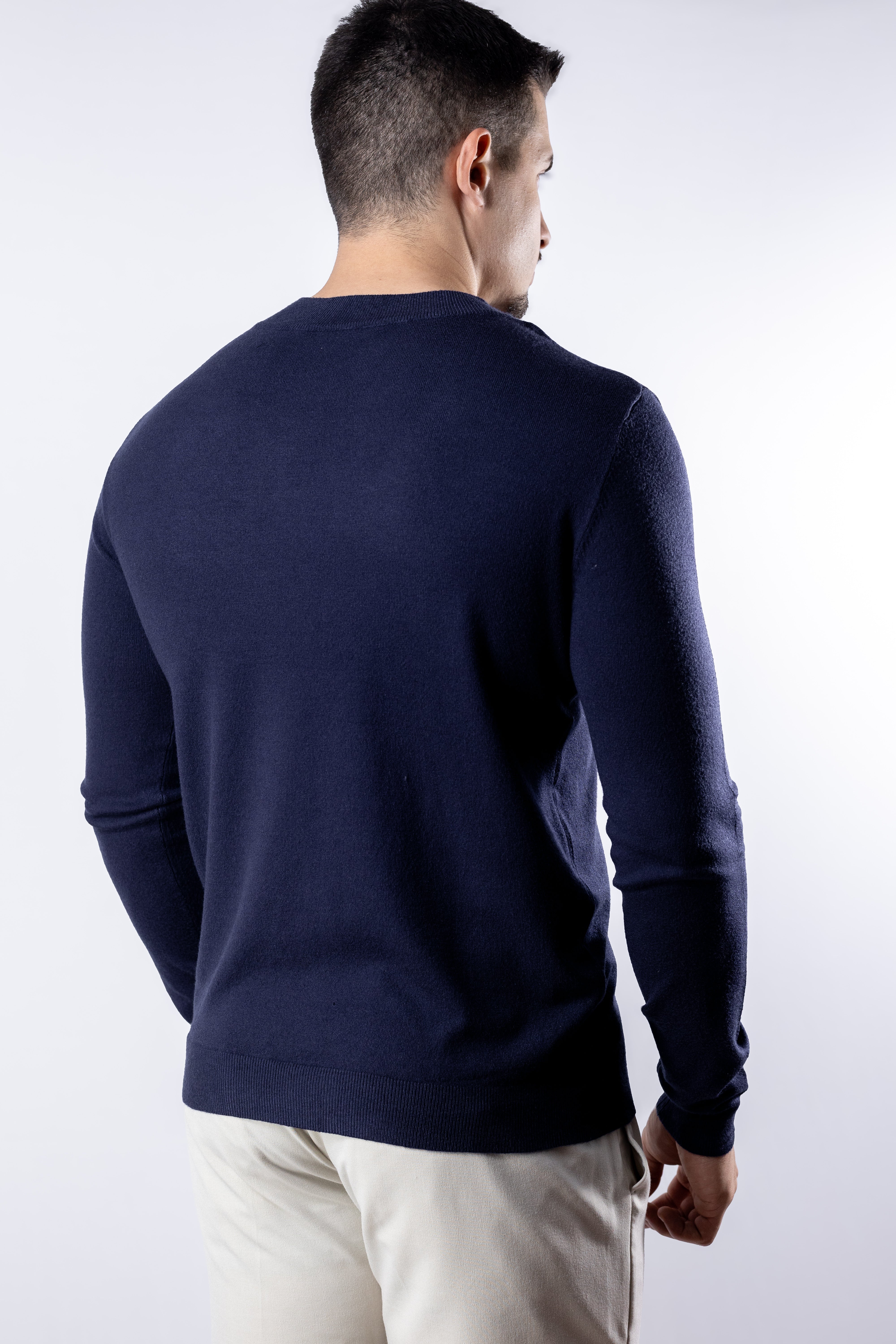 Sueter Tricot masculino gola redonda Marinho com toque cashmere