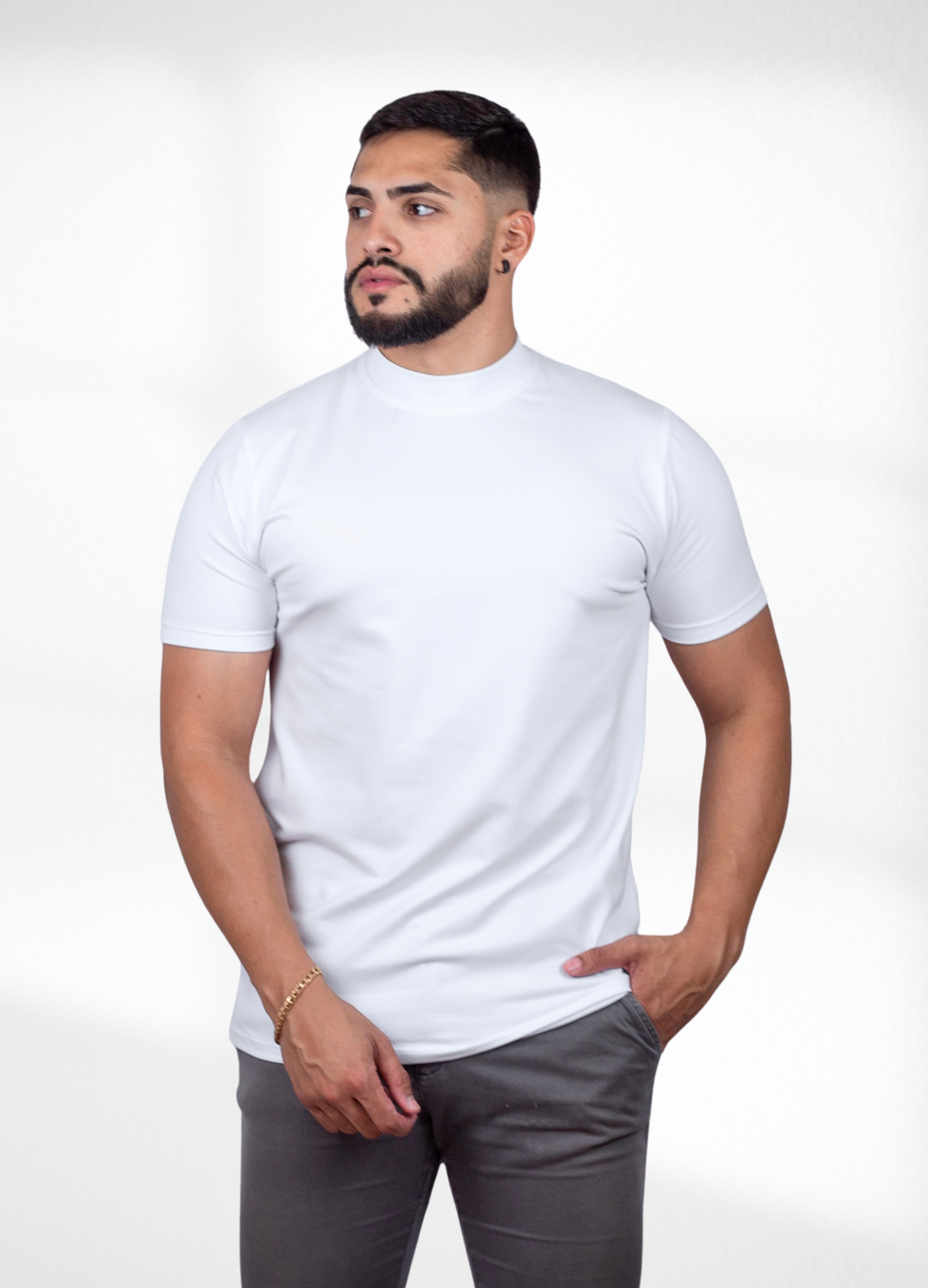 Camiseta Gola alta Branca - Algodão Egípcio