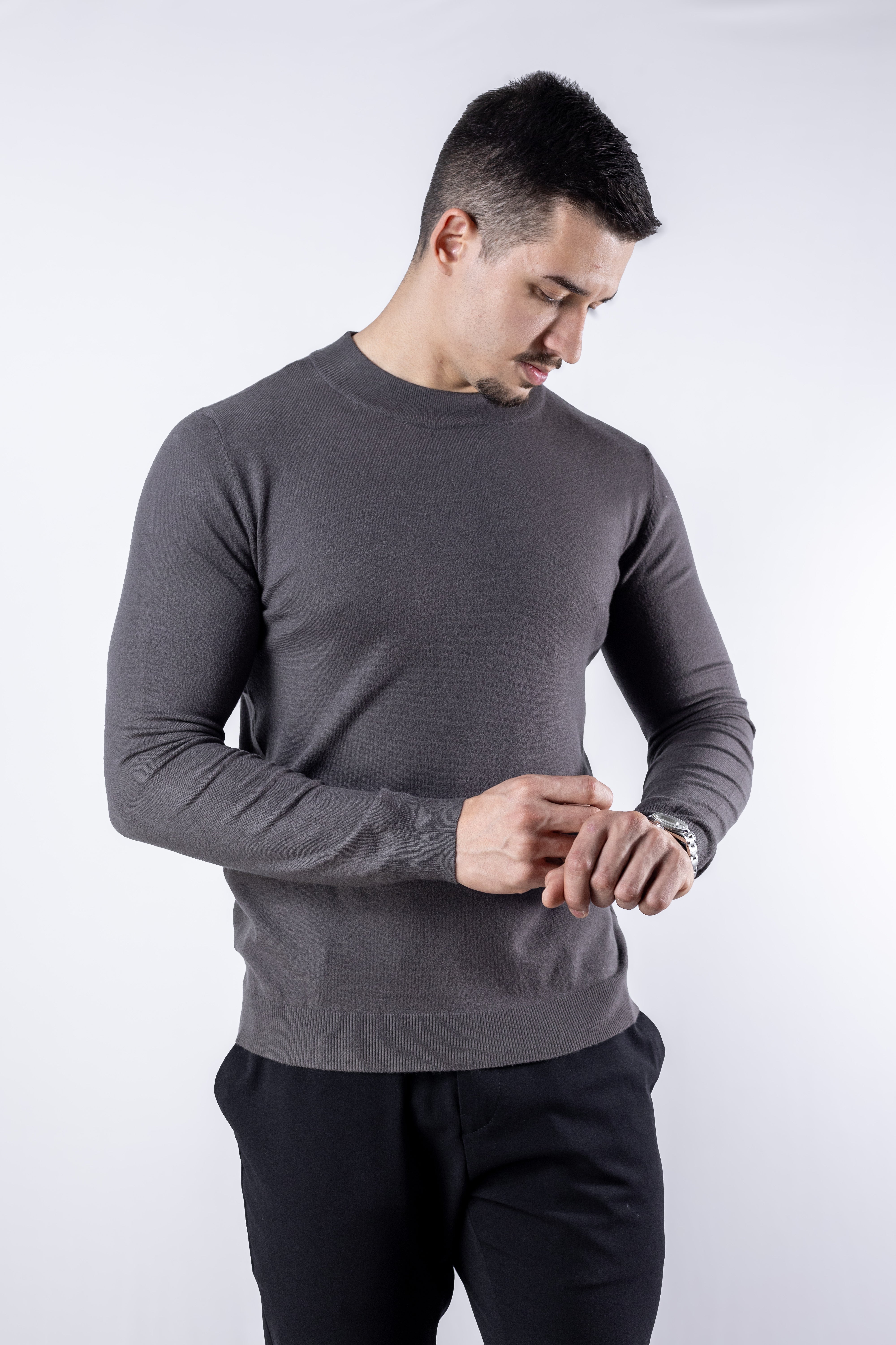 Sueter Tricot masculino gola redonda Cinza com toque cashmere