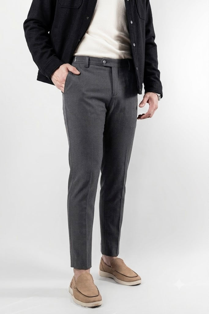 Calça de Alfaiataria TECH cinza