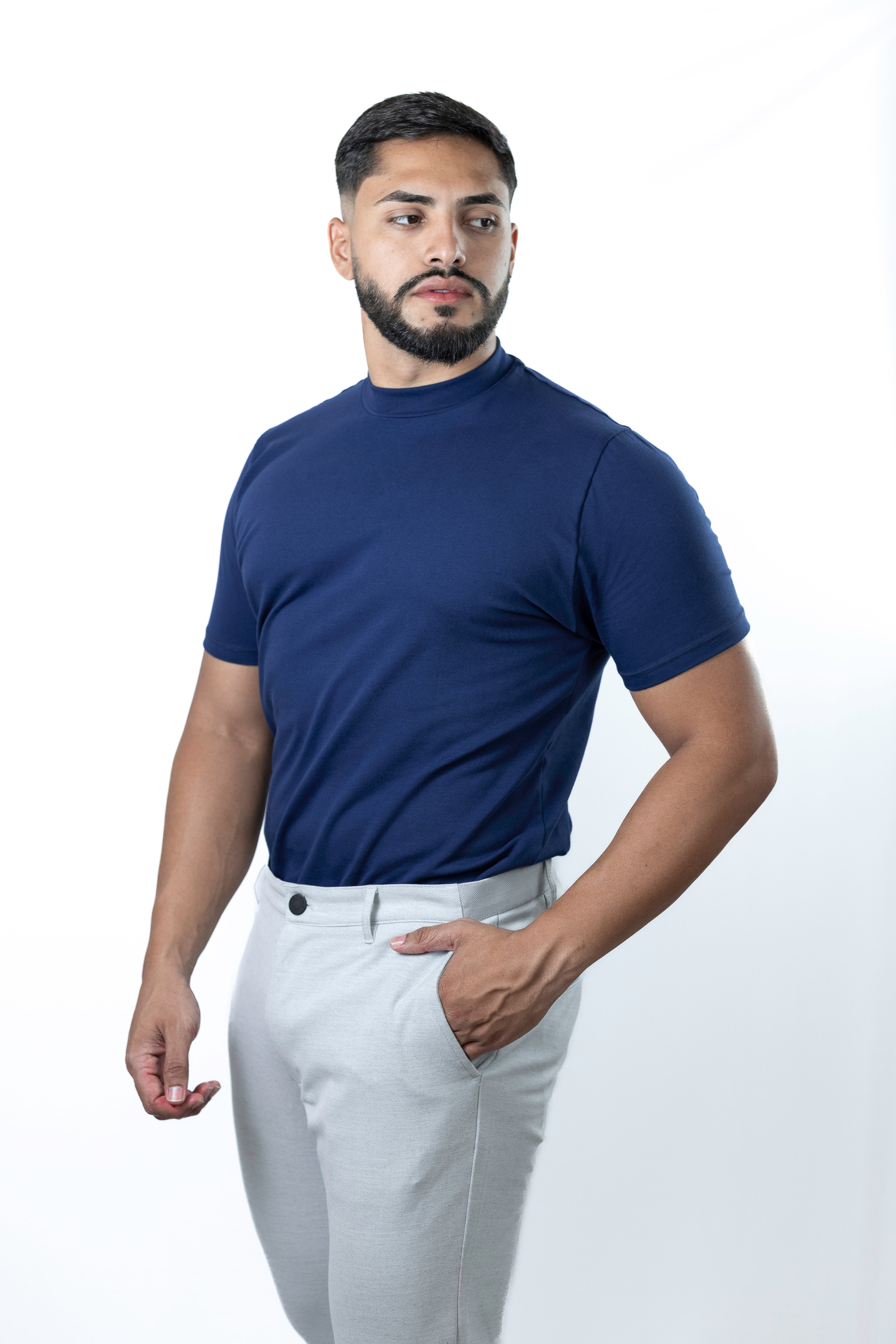Camiseta Gola alta Azul Marinho - Algodão Egípcio