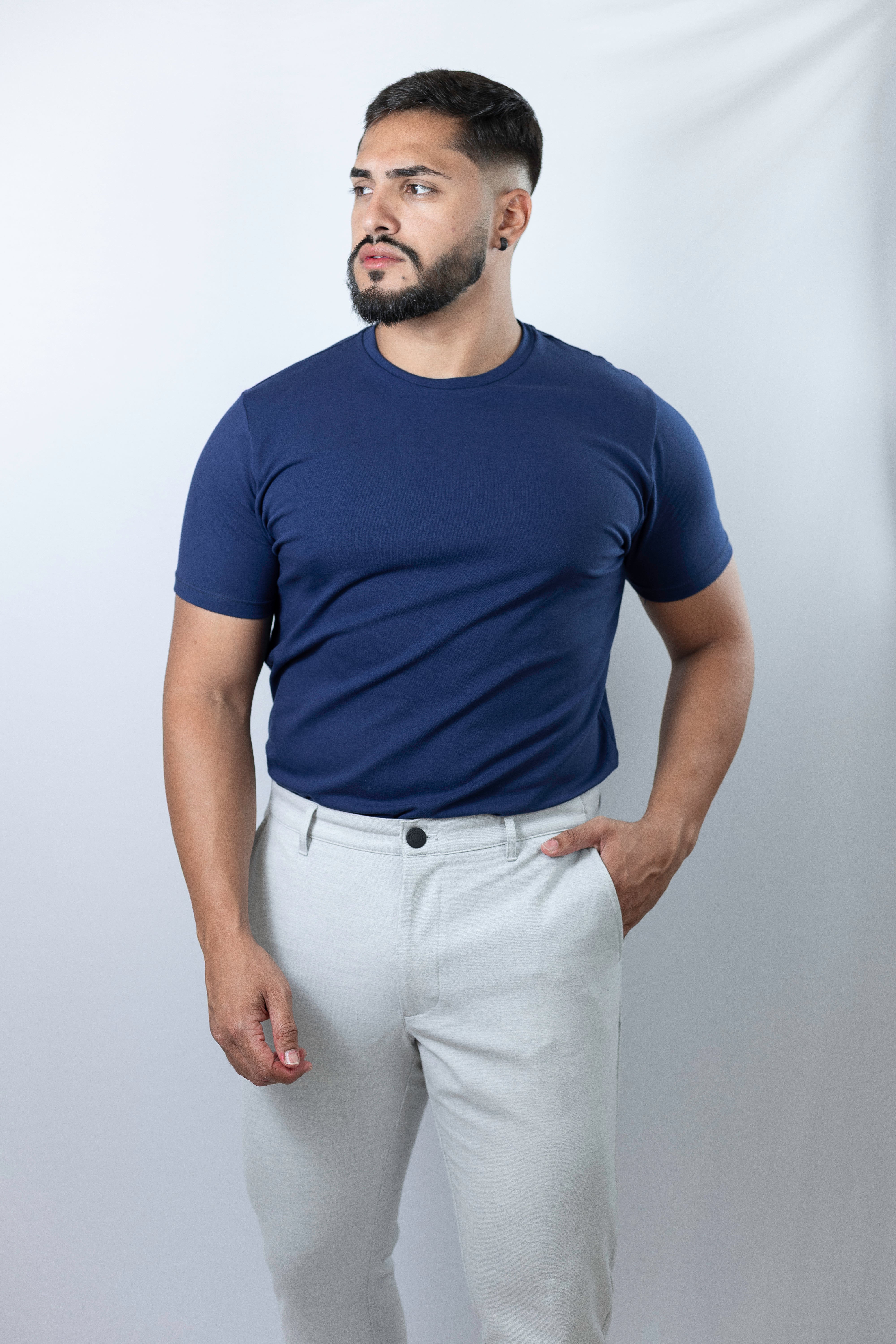 Camiseta básica Azul Marinho - Algodão Egípcio