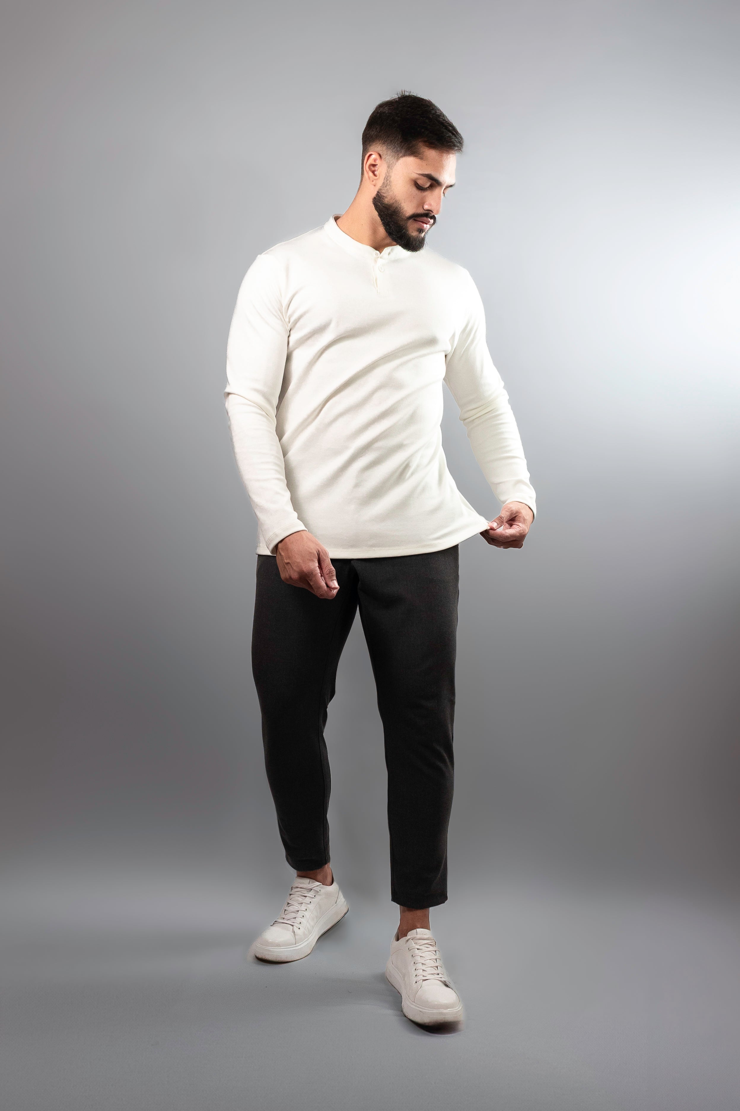 Camiseta Henley Off-White (manga longa)  SPECIAL