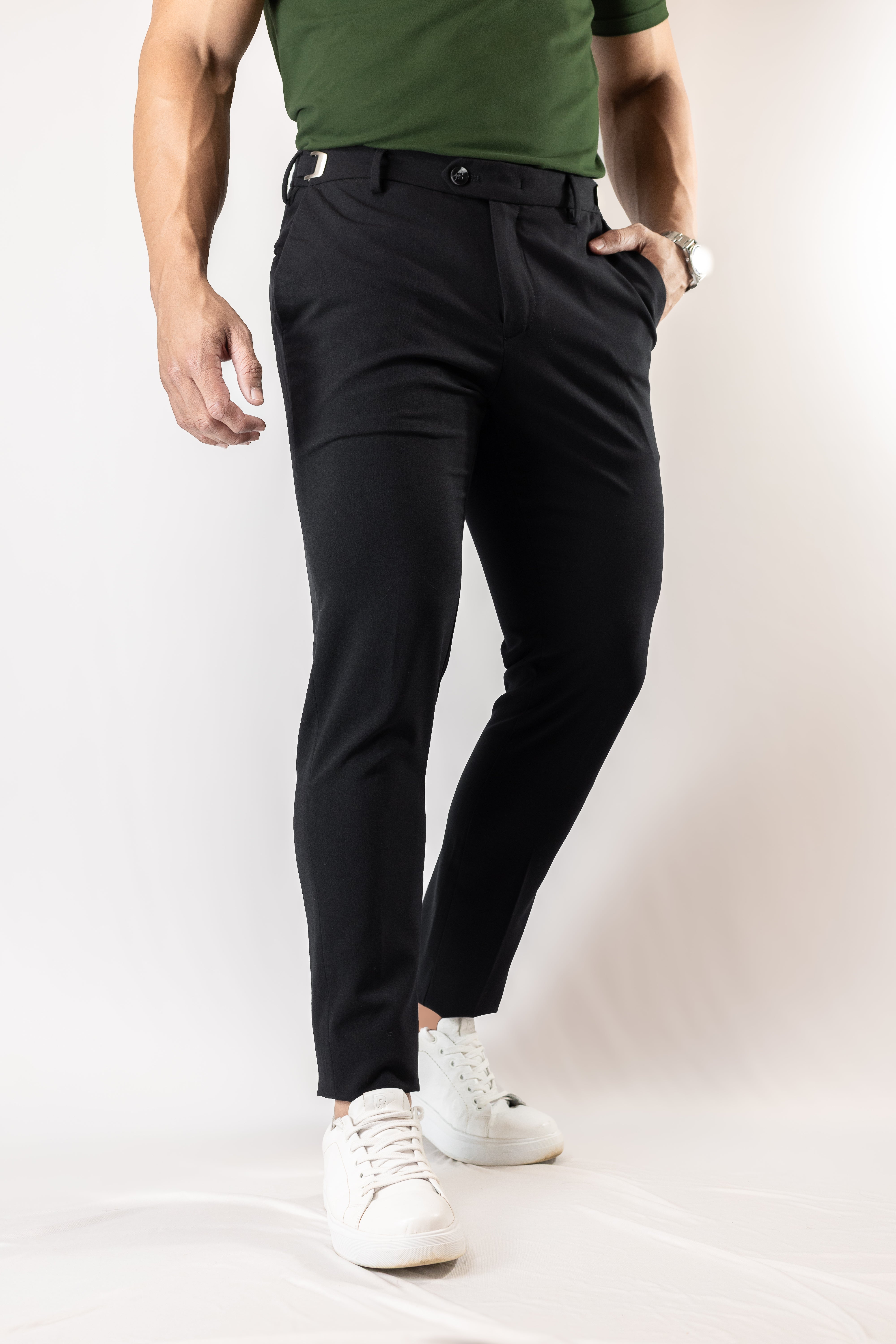 Calça de Alfaiataria TECH preta