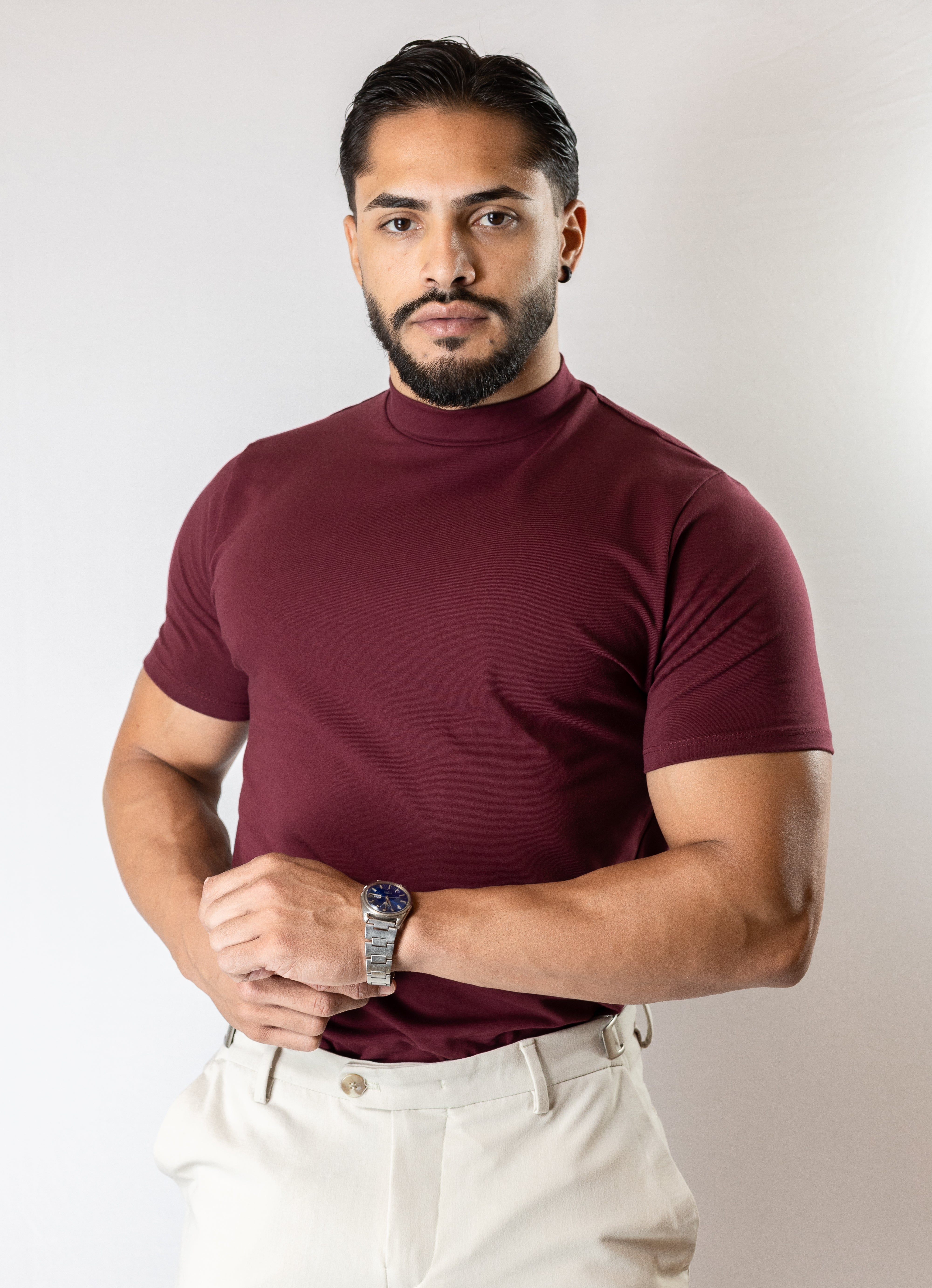 Camiseta Gola alta Bordô - Algodão Egípcio