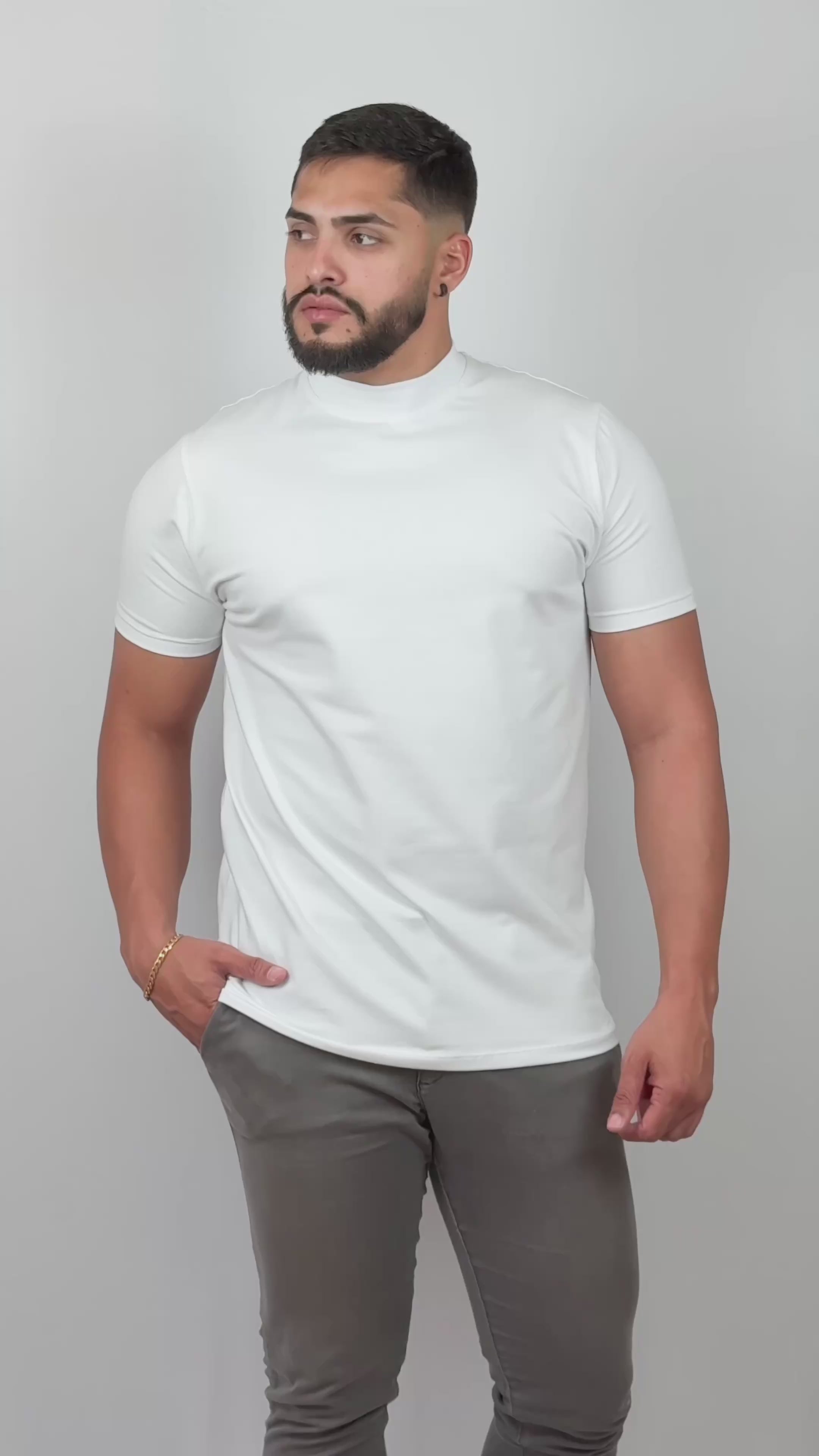 Camiseta Gola alta Branca - Algodão Egípcio