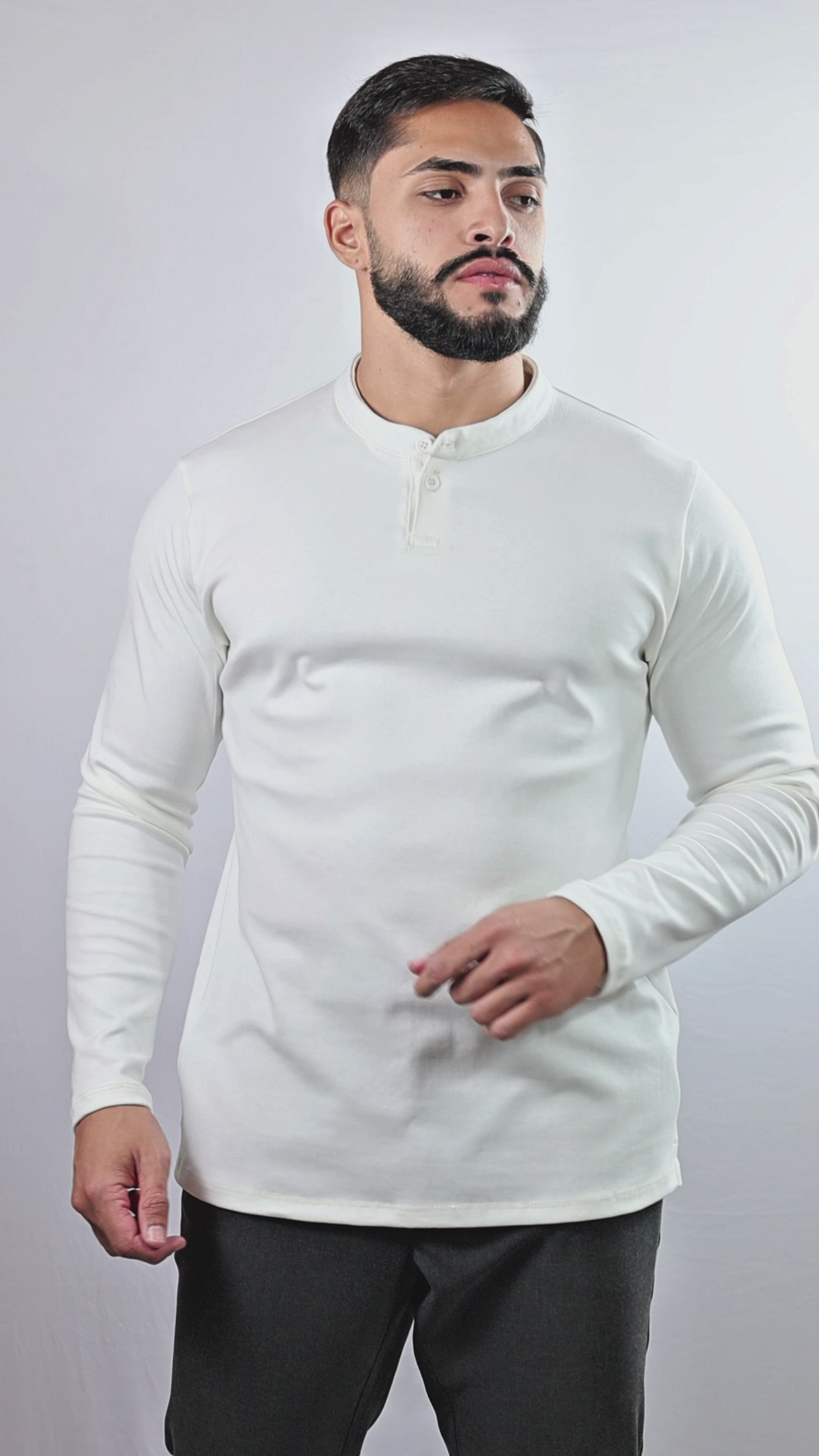Camiseta Henley Off-White (manga longa)  SPECIAL